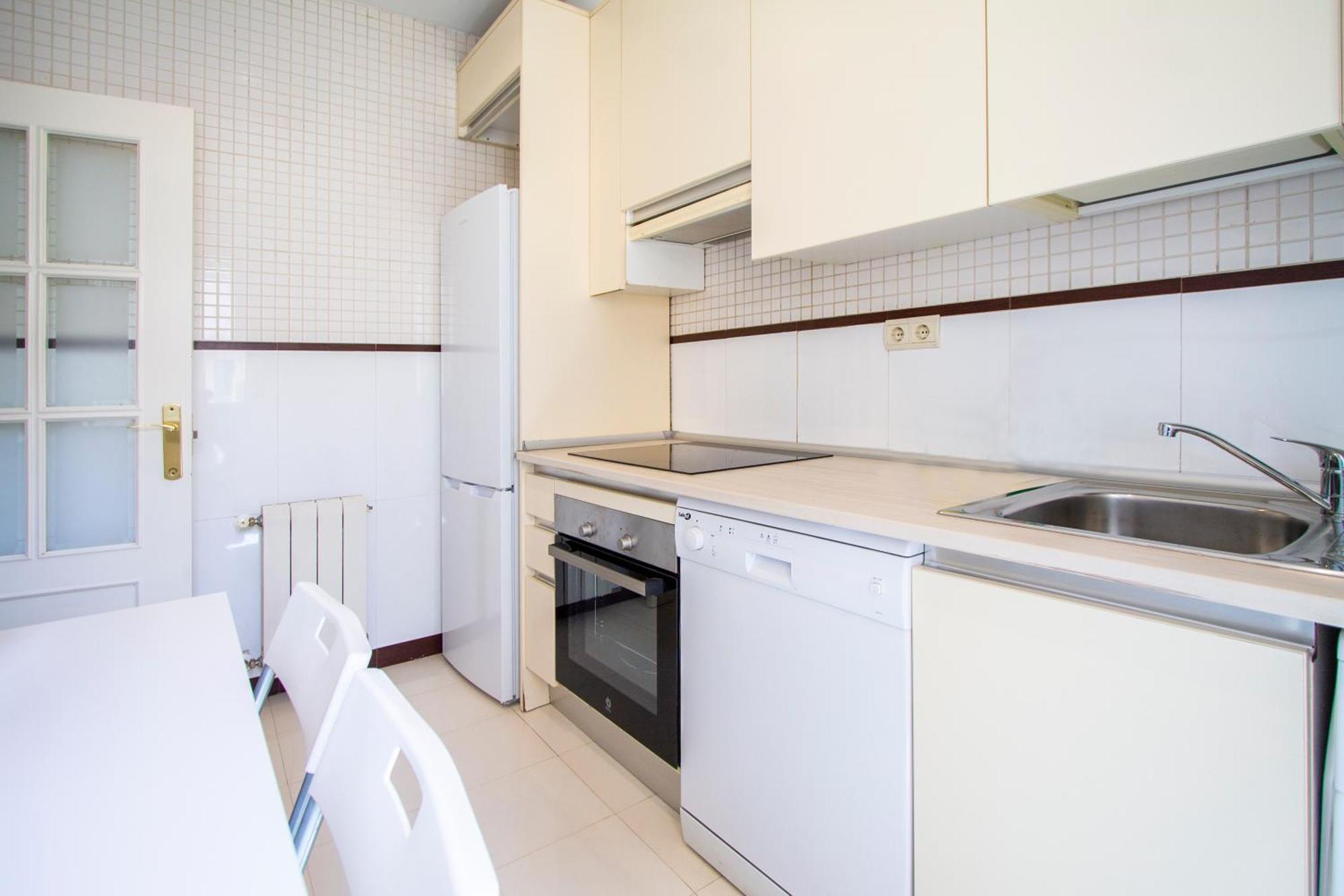 Apartamentos Dali Мадрид Экстерьер фото