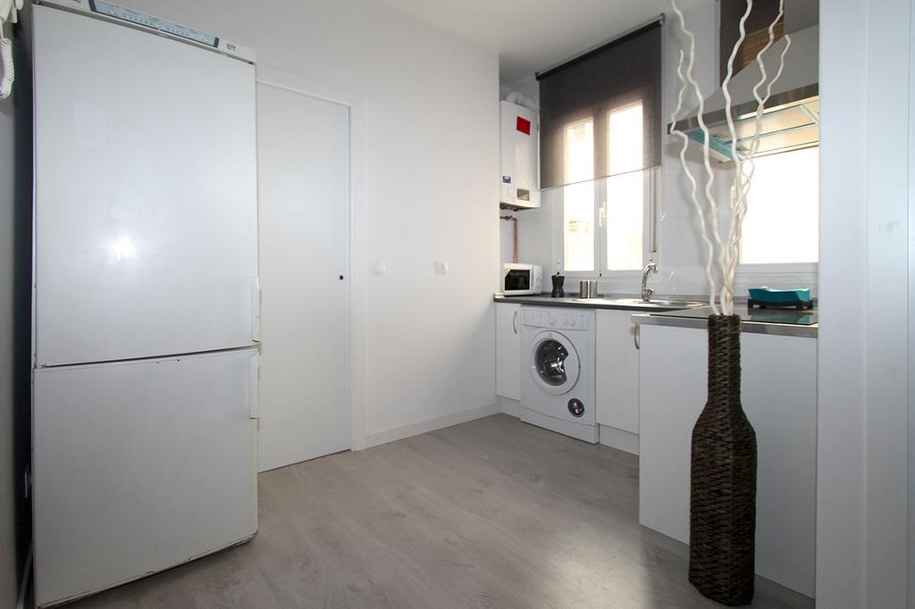 Apartamentos Dali Мадрид Номер фото